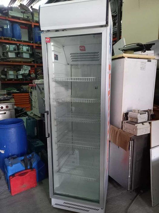 ARCA VERTICAL FRIO POSITIVO