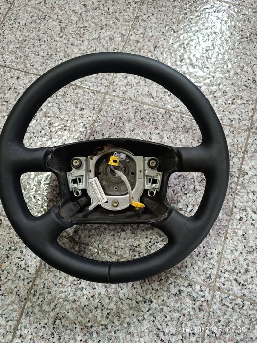 Volante Audi A3 8L / Audi A4 B5 em pele