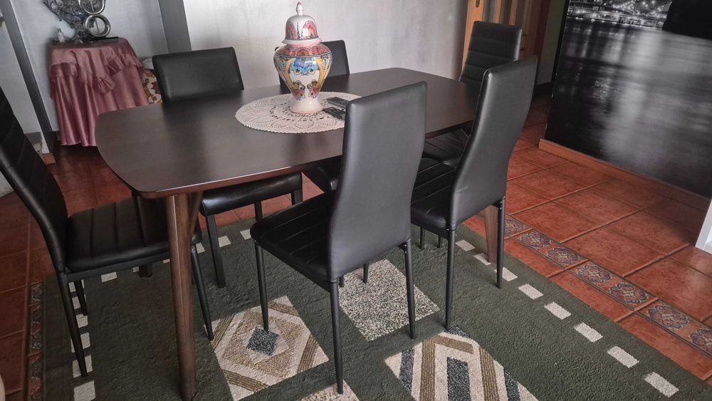 Mesa da Sala em Madeira