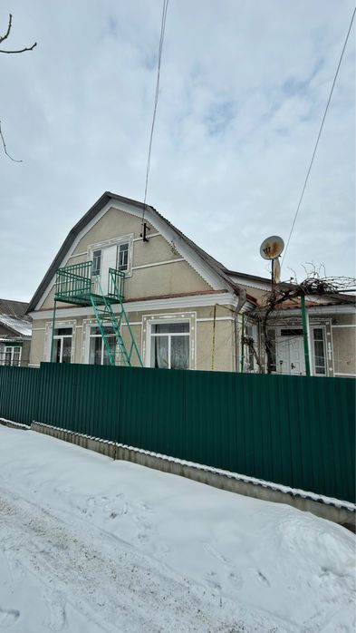 Будинок, Підзамче, готовий до проживання