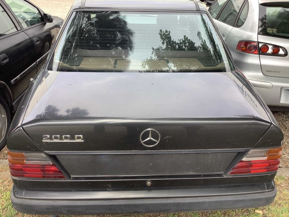 Mercedes E200 W124 - 1988 - Para peças