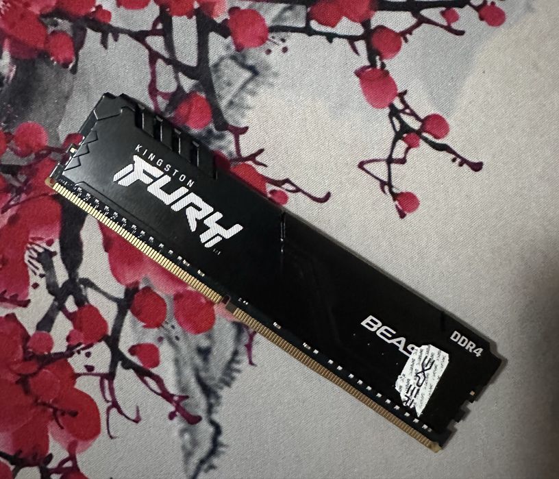 Kingston Fury Beast DDR4 16GB 3200MHz(1 планка)