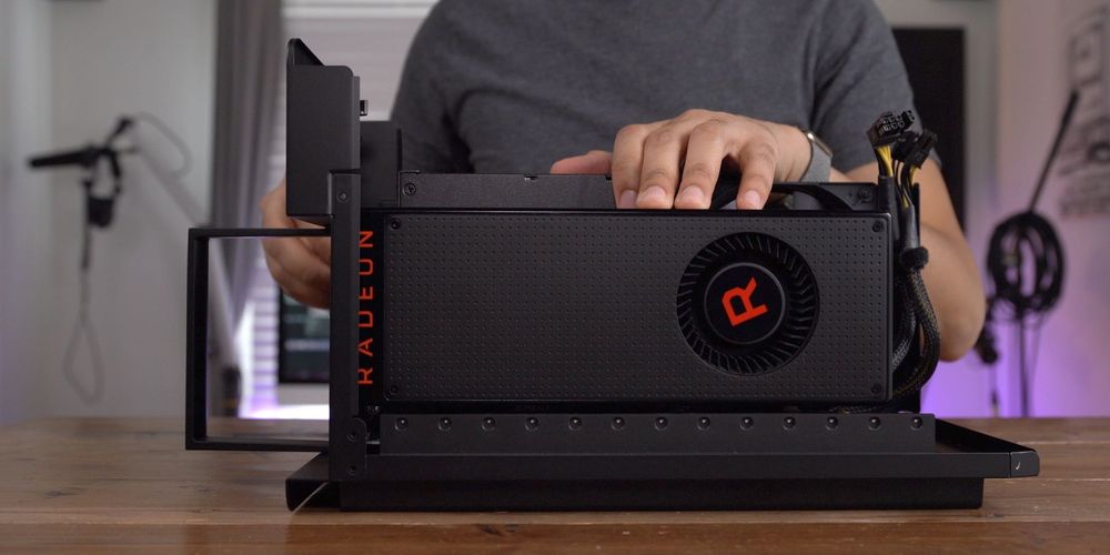 eGPU Razer Core X Додає відеокарту iMac, ПК, Macbook, лептопів..