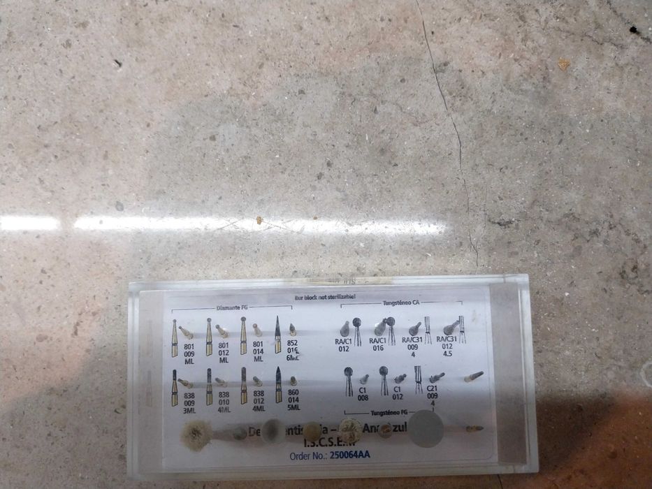 Broqueiro para dentisteria operatória indicado pela Dra Ana Azul