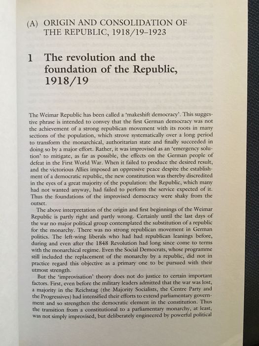 The Weimar Republic/ A Democracia