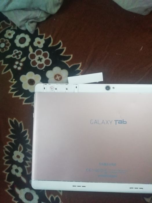 Планшет Samsung  GALAXY TAb