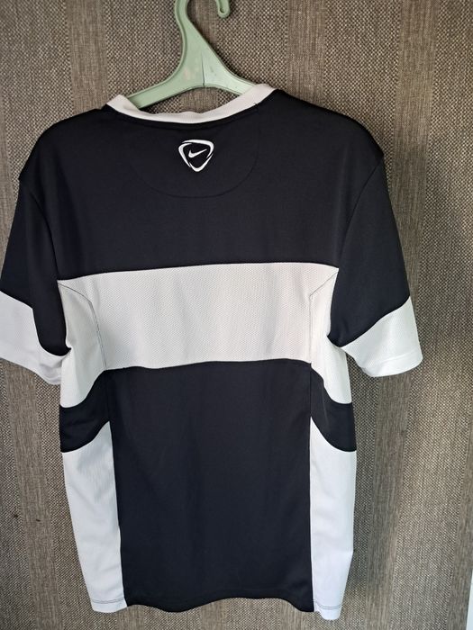 Футболки Nike Dri-Fit