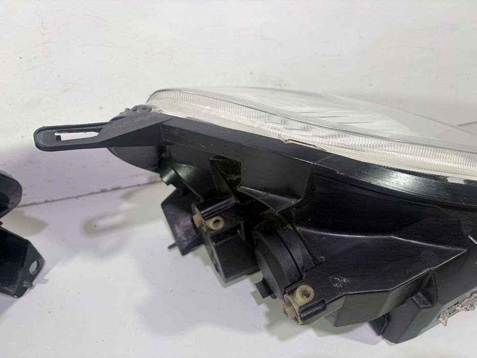 Fiat grande punto lampy przód przednie komplet europa lewa prawa