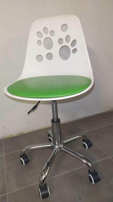 Krzesło obrotowe biurowe dziecięce