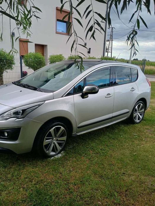 Peugeot 3008 1.6 blueHdi 2015 rok