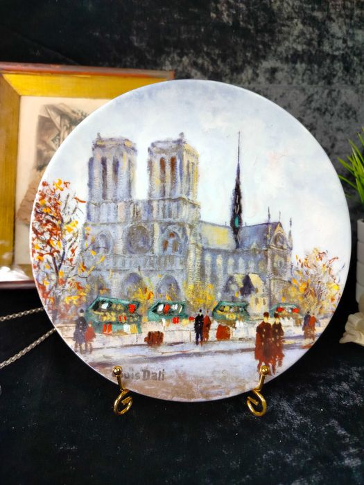 Limoges Patera Francja Louis Dali DR1089