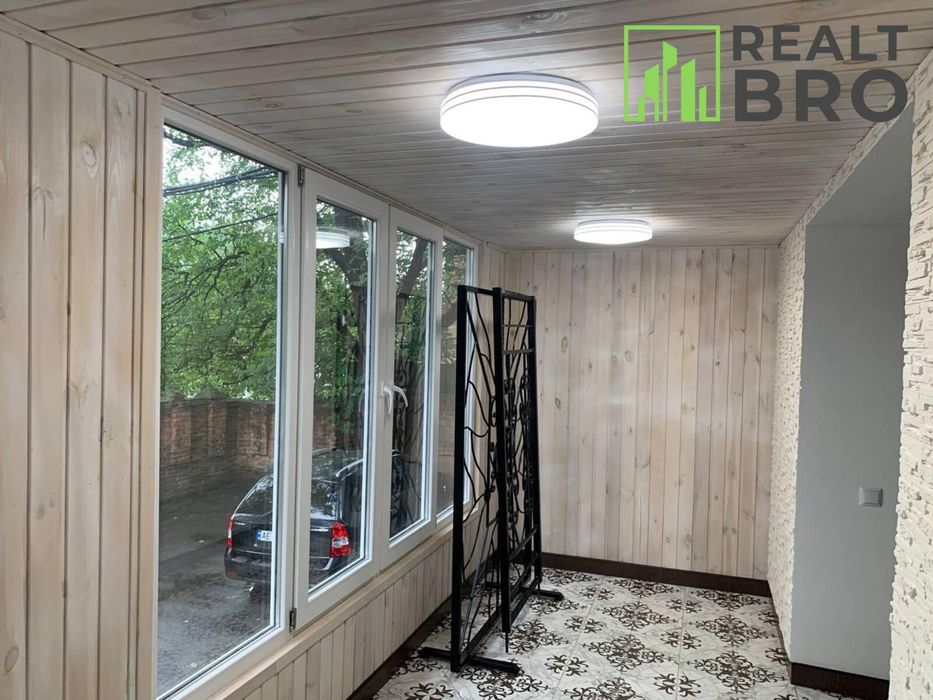 Оренда приміщення на Південно Західному районі