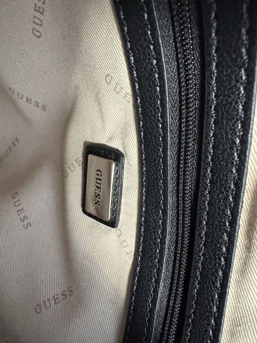 Сумка Guess велика