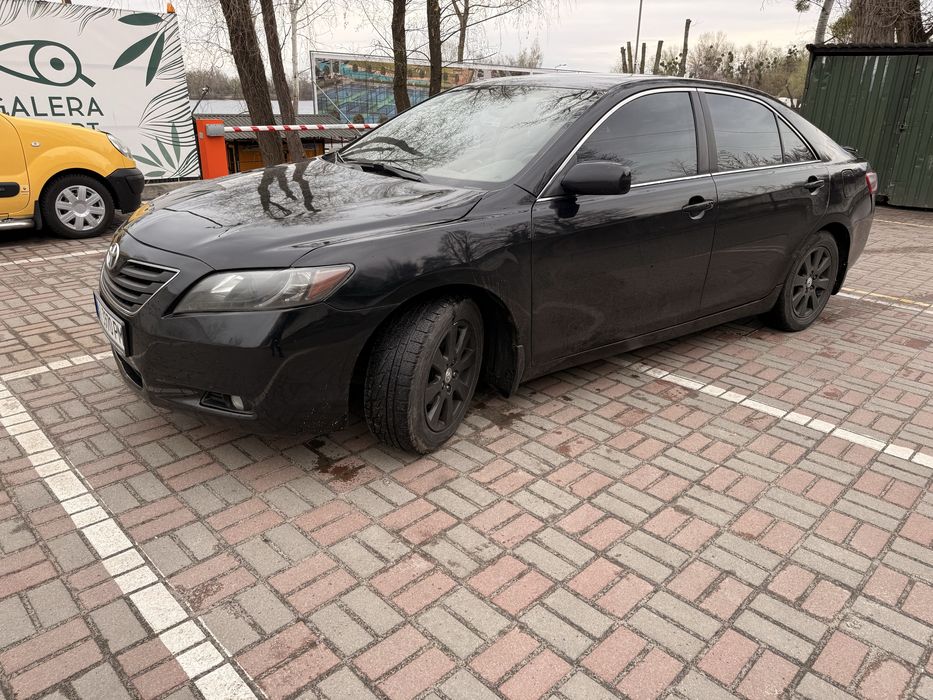 Продам Toyota Camry 40 v 3.5 в максимальній комплектації