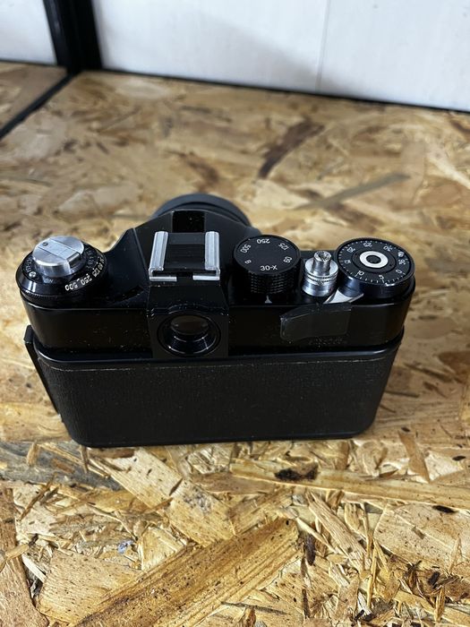 Фотоапарат ZENIT ET +вінтажна електронна фотовспишка ЛУЧ-70