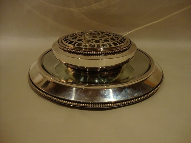 Imponente Centro de prata