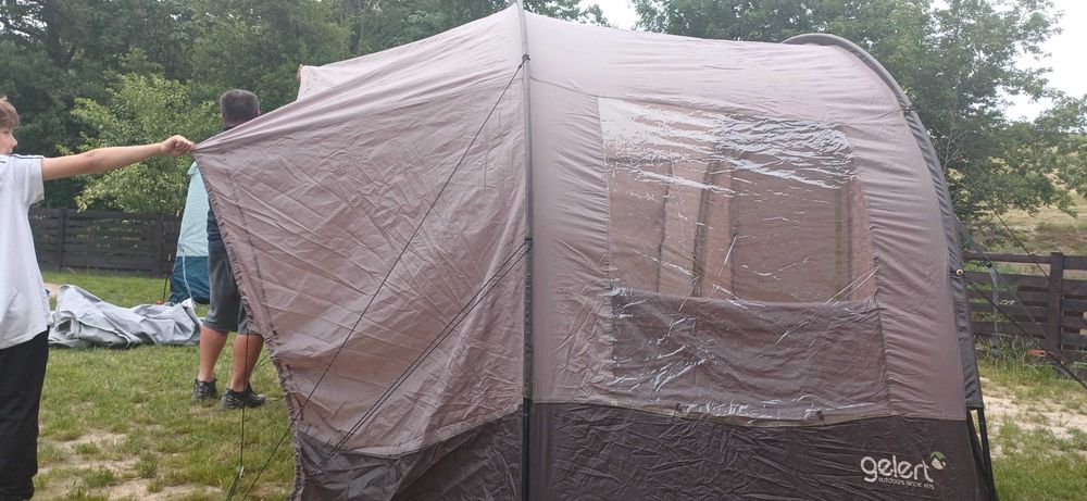Przedsionek wolnostojcy Gelert Atlantis 5 przyczepa kempingowa kamper