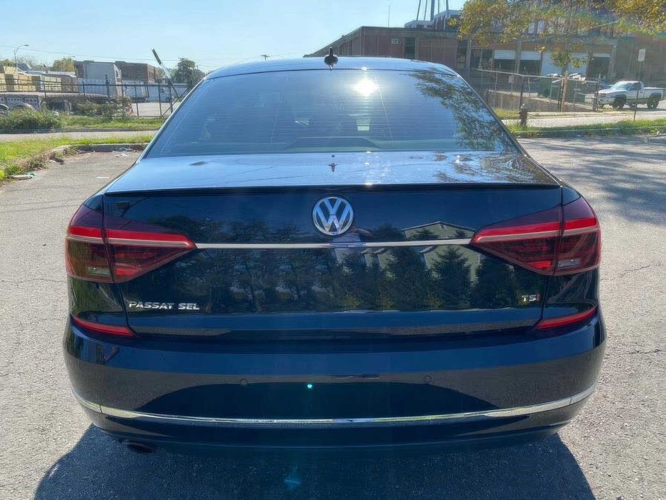 Volkswagen Passat      2016