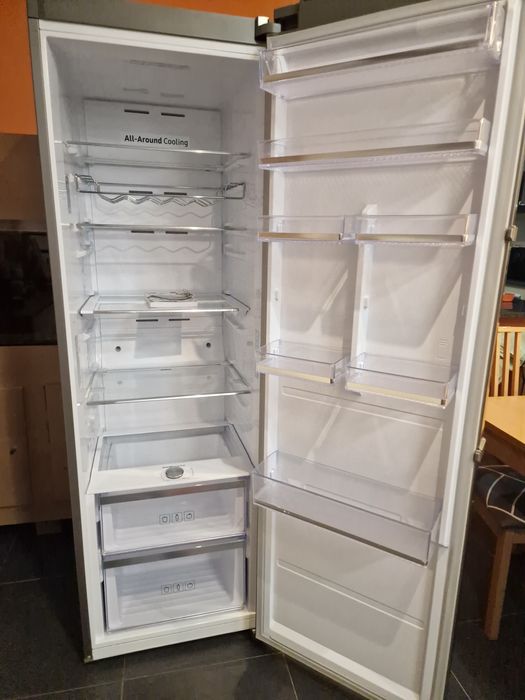 Frigorífico Samsung 387L, como novo