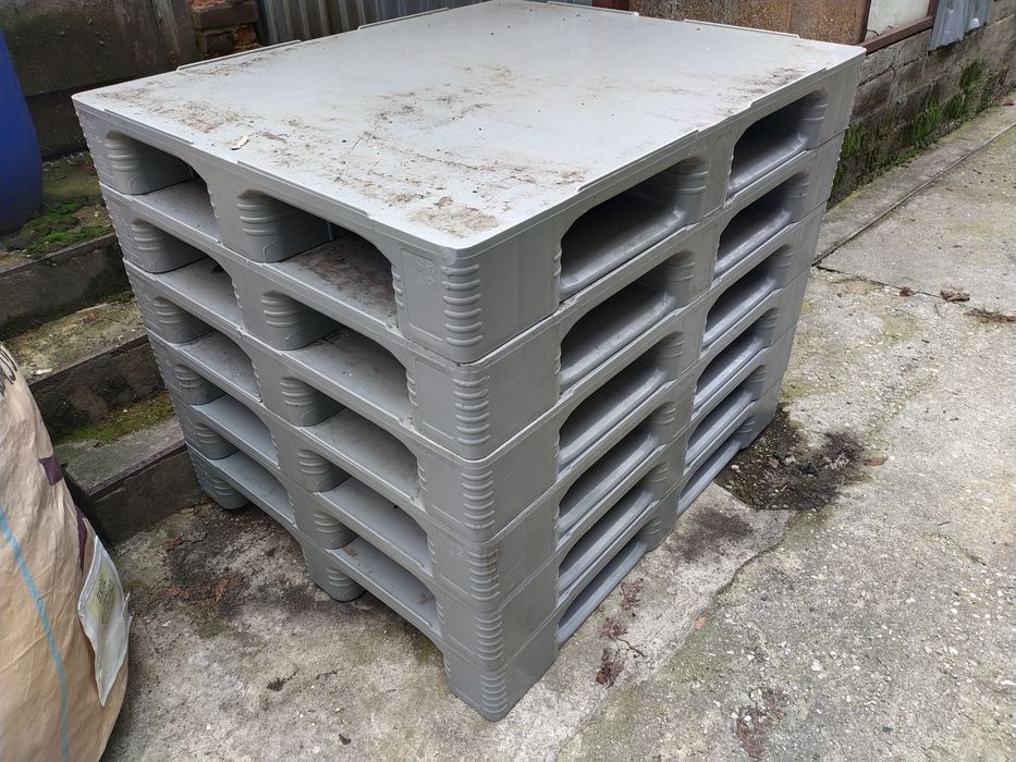Palety  100x120 pełne