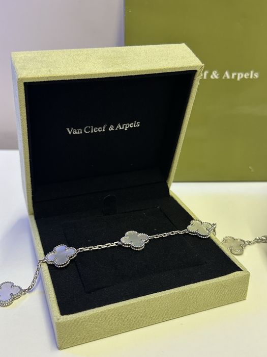 Bransoletka damska Van Cleef koniczynki