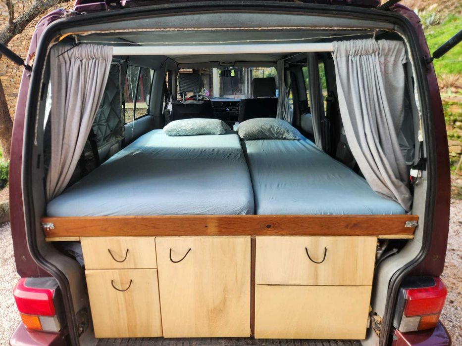 Volkswagen T4 Caravelle - Campista