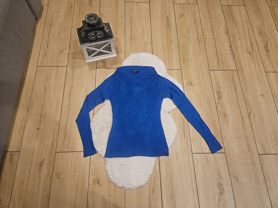 Sweter niebieski jcl basic dekolt s damski