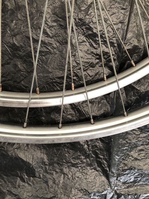 Rodas 26 em inox  e bicicletas bicicletas pasteleiras antigas