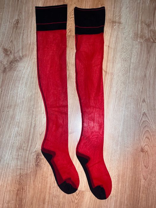 405/ Nylon vintage pończochy Fully Fashioned S/M czerwone czarny szew