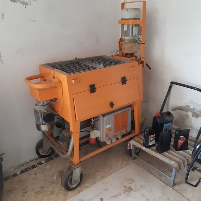 Máquina de Mistura "Mustang Mixer"