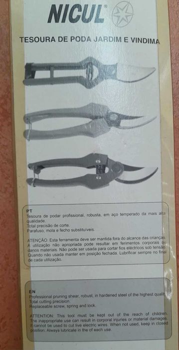 Tesoura de Poda em Aço temperado - NOVA
