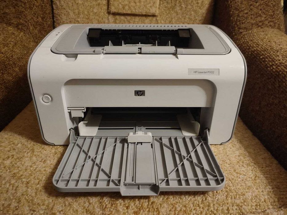 Продаю лазерный принтер HP LJ P1102, в отличном состоянии