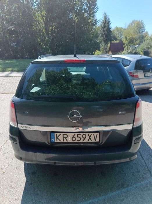 Opel Astra rok prod 2012