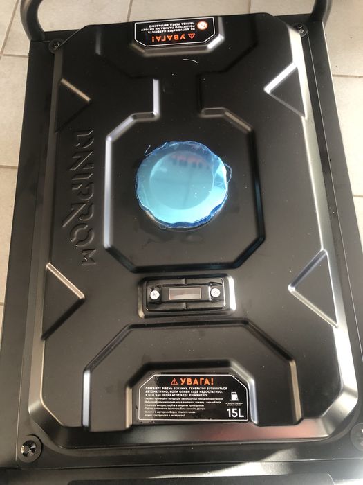 Генератор 2,5квт новий