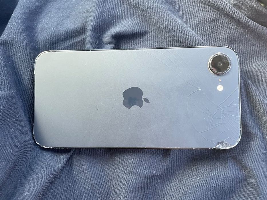 iPhone 16E ler o anúncio!