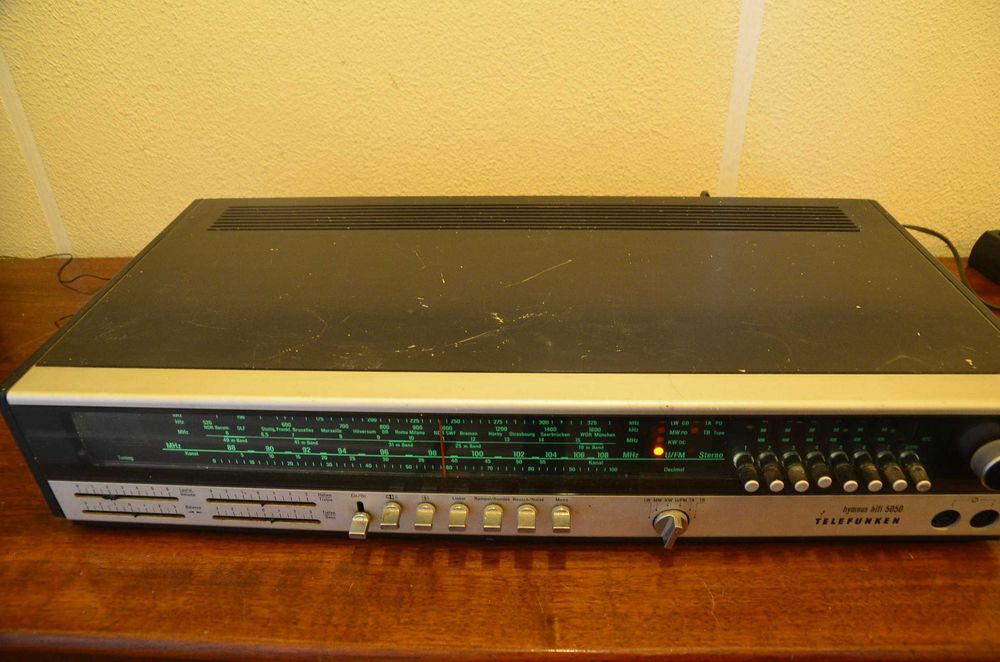 Amplificador/ receiver Telefunken Hymnus 5050