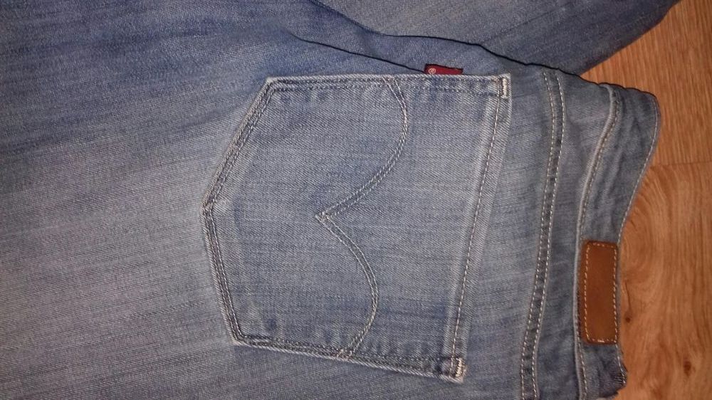 Spodnie jeansowe Levis