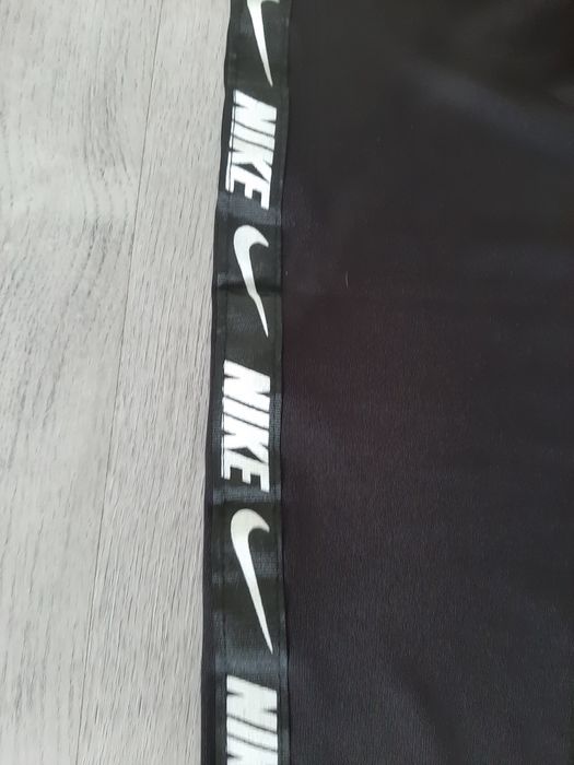 Leginsy firmy nike