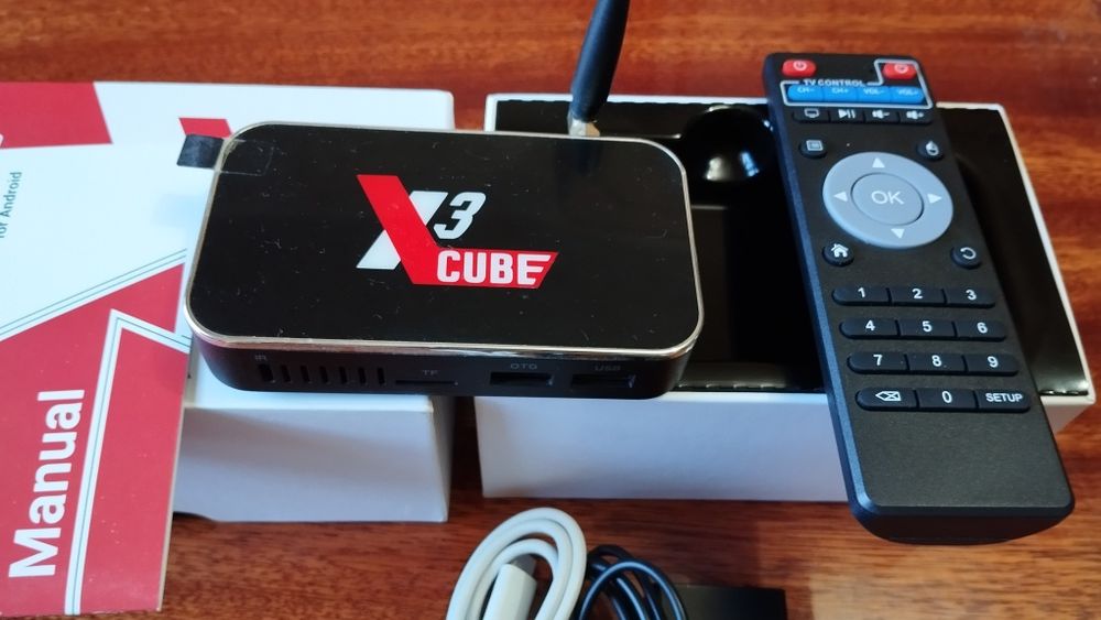 Смарт ТВ Приставка UGOOS X3 CUB