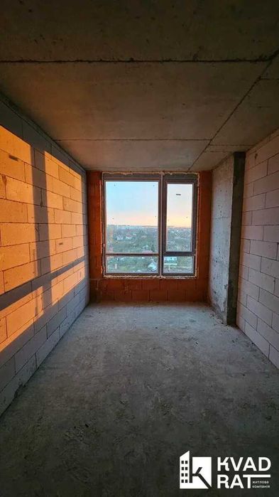 Видова двокімнатна квартира у жк Манхеттен АП