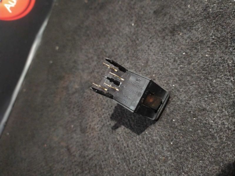 Botão Desembaçador Vidro Traseiro Seat Ibiza Ii (6K1)