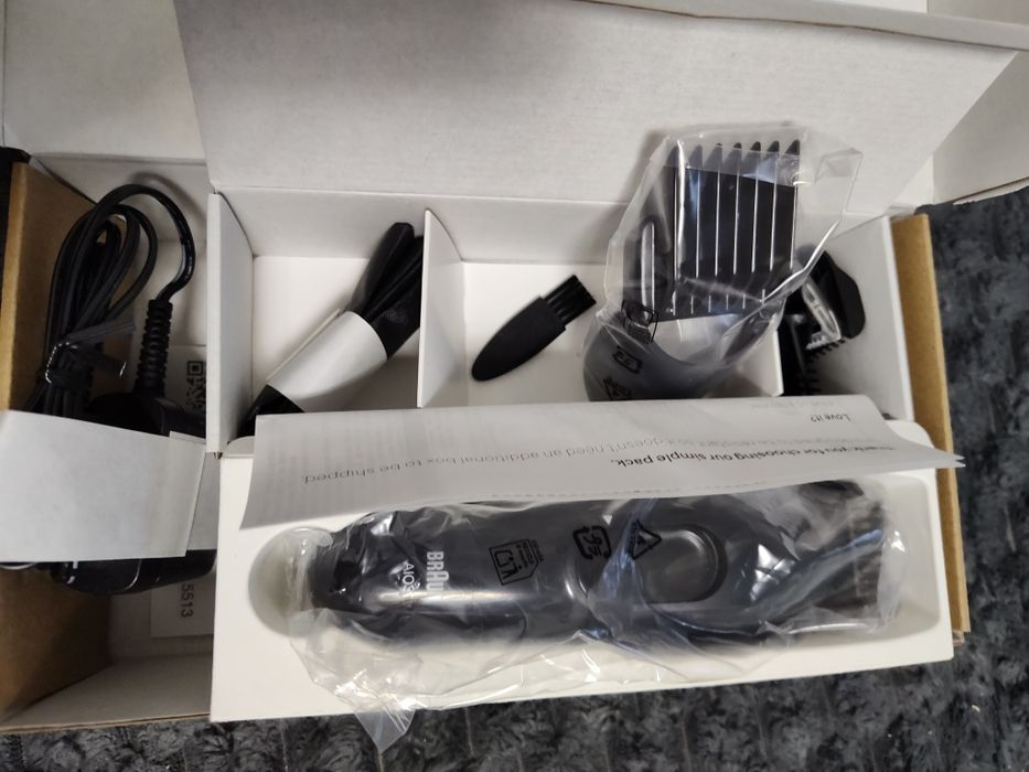 Trymer Braun All-in-One Series 3, zestaw 8 w 1 AIO3545
Nowa