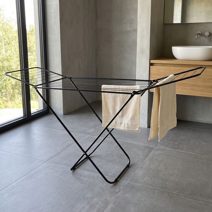 Suszarka na pranie | Rozkładana stojąca suszarka balkonowa | Na ubrania i bieliznę | Do domu, ogrodu / na balkon | Czarna | Udźwig 18kg