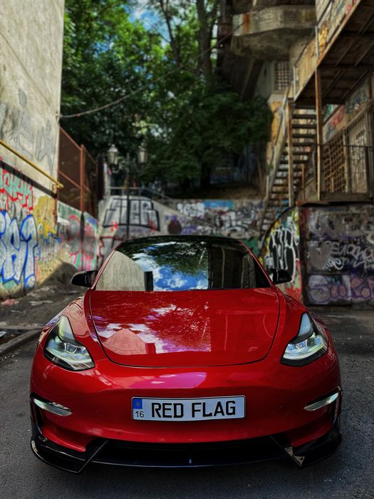 Tesla Mode 3 Perfomance 2022