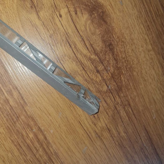 Listwa narożna aluminium .