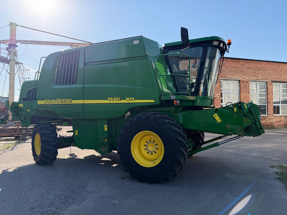Зернозбиральний комбайн John Deere 9640i WTS 2005р