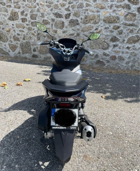 Vendo mota PCX  usada-como nova