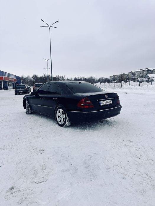 Продам Mercedes e211