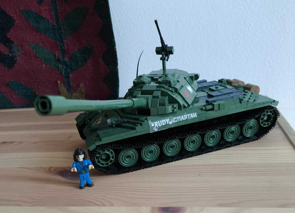 Super czołg IS-7 Cobi