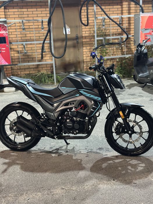 Mustang Region ST200